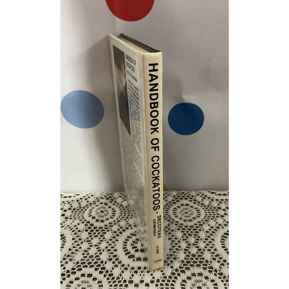 1981 Handbook of Cockatoos By Dr. A.E. Decoteau ❤️🍒 - Picture 5 of 13